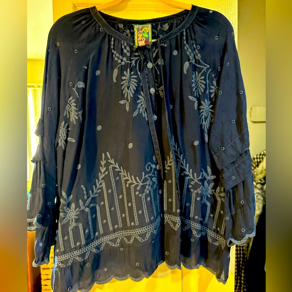 Blue small Johnny was top boho hippie